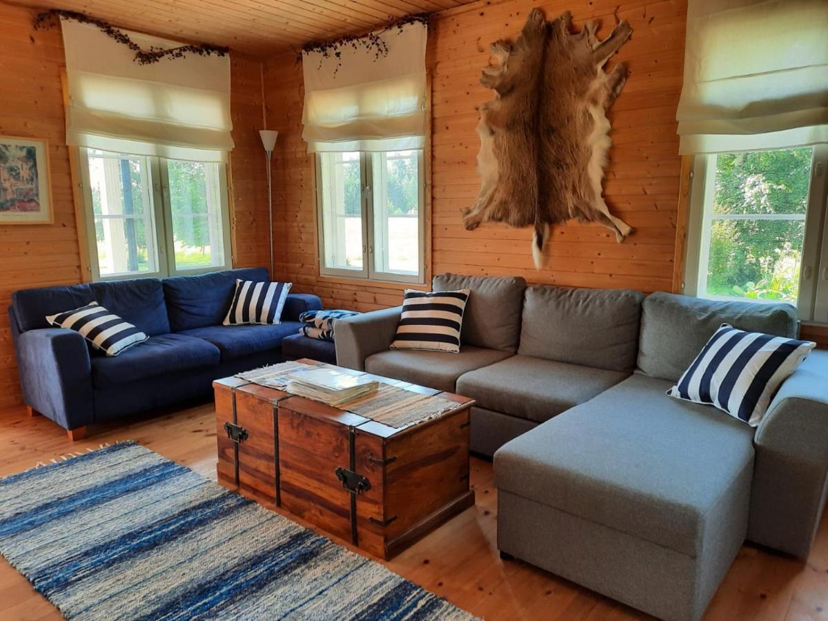 Holiday Cottage Tiira With Sauna House ラーセポリ エクステリア 写真