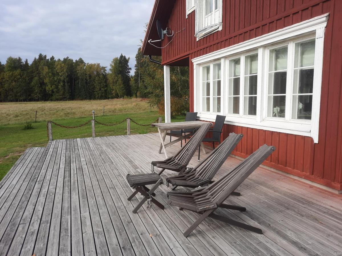 Holiday Cottage Tiira With Sauna House ラーセポリ エクステリア 写真