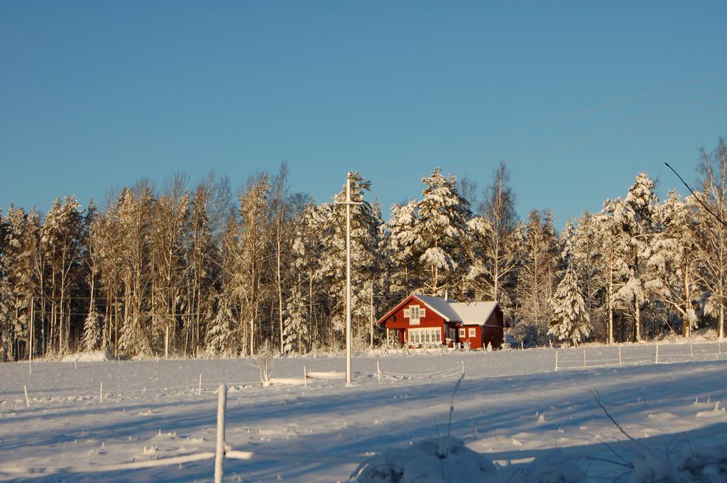 Holiday Cottage Tiira With Sauna House ラーセポリ エクステリア 写真