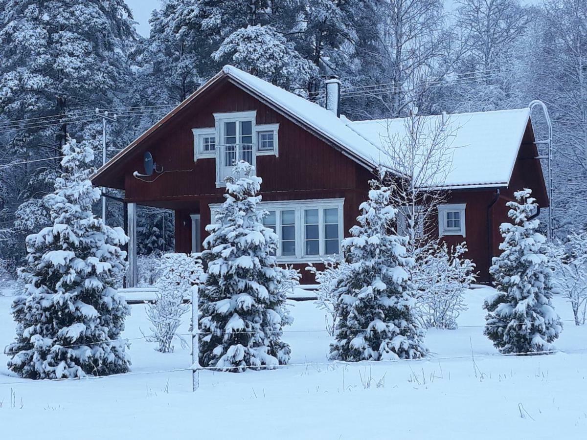 Holiday Cottage Tiira With Sauna House ラーセポリ エクステリア 写真